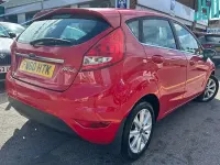 Used Ford Fiesta Zetec 82 HP (60 kW) 2010 Red Hatchback