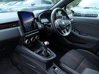 Used Renault Clio V RS Line 88 HP (64 kW) 2022 Black Hatchback