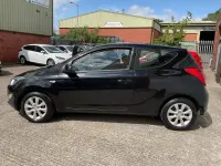 Used Hyundai i20 Active 84 HP (61 kW) 2015 Black Hatchback