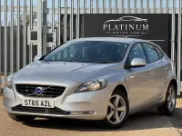 Used Volvo V40 115 HP (84 kW) 2015 Silver Hatchback