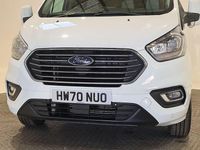 Used Ford Tourneo Custom Zetec 105 HP (77 kW) 2020 White Van