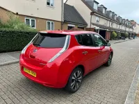 Used Nissan Leaf Tekna 80 kW (109 HP) 2016 Red Hatchback