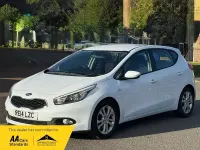 Begagnad Kia Ceed 2014 Vit Halvkombi