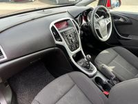 used Vauxhall Astra 1.4T 16V SRi 5dr