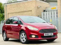 Begagnad Ford S-MAX Titanium 150 HK (110 kW) 2016 Röd Minibuss