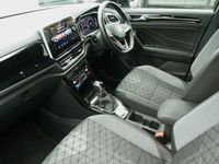 Begagnad VW T-Roc R-line 150 HK (110 kW) 2023 Blå SUV
