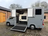 Used Citroën Relay 130 HP (95 kW) 2017 Nardo grey Van