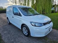 Usado VW Caddy Pro 102 CV (75 kW) 2021 Gris Monovolumen
