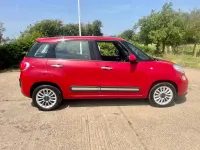 Used Fiat 500L Lounge 85 HP (62 kW) 2013 Red MPV