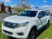 Used Nissan Navara Tekna 190 HP (139 kW) 2017 White Pickup