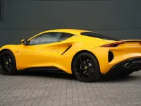 Used Lotus Emira 405 HP (297 kW) 2023 Yellow Coupe