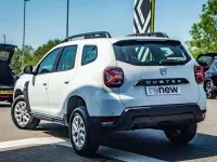 Used Dacia Duster Comfort 91 HP (66 kW) 2022 White SUV