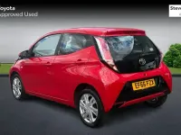 Used Toyota Aygo x-press 69 HP (50 kW) 2016 Red Hatchback