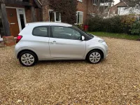 Usado Citroën C1 Feel 82 HP (60 kW) 2016 Cinzento Citadino