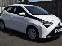 Used Toyota Aygo X-play 71 HP (52 kW) 2022 White Hatchback