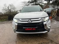 Used Mitsubishi Outlander 147 HP (108 kW) 2018 White SUV