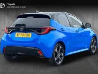 Used Toyota Yaris Edition 128 HP (94 kW) 2024 Neptune blue with black roof Hatchback