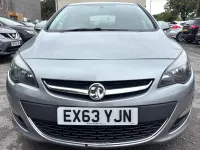 Used Vauxhall Astra S 108 HP (79 kW) 2013 Silver Hatchback