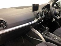 Used Audi SQ2 Design 300 HP (220 kW) 2019 White SUV