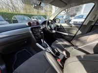 Used Suzuki Vitara 140 HP (102 kW) 2018 Red & black SUV