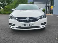 Used Vauxhall Astra SRi 136 HP (100 kW) 2016 White Hatchback