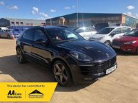 Used Porsche Macan Turbo 400 HP (294 kW) 2015 Black SUV