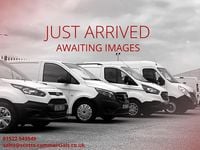 Usado Ford Transit 130 HP (95 kW) 2018 Branco Cabrios