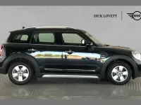 Used Mini Cooper Countryman Classic 134 HP (98 kW) 2022 Black SUV