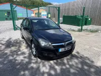 Used Vauxhall Astra 90 HP (66 kW) 2006 Black Hatchback