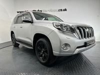 Used Toyota Land Cruiser 177 HP (130 kW) 2017 Silver Estate