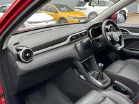Used MG ZS Exclusive 106 HP (77 kW) 2023 Red SUV