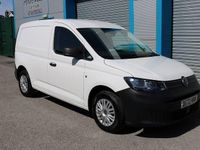 Usado VW Caddy 102 CV (75 kW) 2022 Blanco Monovolumen