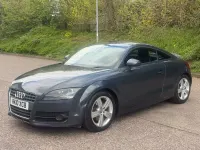 Begagnad Audi TT 2010 Grå Sportkupé