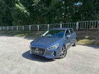 Used Hyundai i30 SE 120 HP (88 kW) 2018 Blue Hatchback