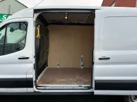 Usado Ford Transit 130 HP (95 kW) 2022 Branco Van