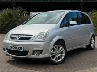 Used Vauxhall Meriva Design Edition 2009 Silver MPV