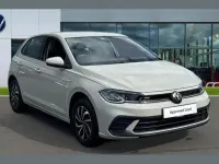 Used VW Polo Life 80 HP (58 kW) 2023 Ascot grey Hatchback