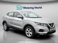Used Nissan Qashqai Acenta Premium 140 HP (102 kW) 2020 Silver SUV