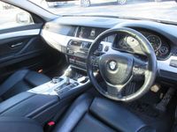 used BMW 530 5 Series 3.0 D SE TOURING 5d 255 BHP