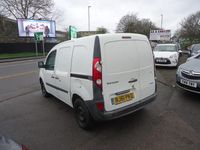 Used Renault Kangoo 85 HP (62 kW) 2011 White MPV