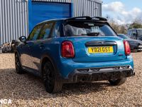 Begagnad Mini Cooper Hatch 2021 Blå Halvkombi
