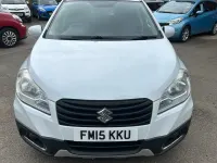 Used Suzuki SX4 SZ4 120 HP (88 kW) 2015 White Hatchback