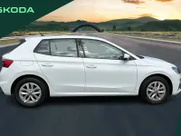 Gebraucht Skoda Fabia Comfort 79 PS (58 kW) 2023 Weiß Kleinwagen