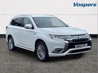 Used Mitsubishi Outlander P-HEV 174 HP (127 kW) 2018 White SUV