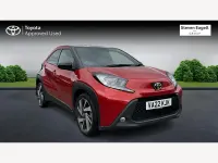 Used Toyota Aygo X 72 HP (52 kW) 2022 Red SUV