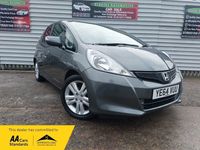 Używany Honda Jazz ES 2014 Szary Hatchback