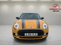 Usado Mini Cooper Clubman 136 CV (100 kW) 2016 Naranja Familiar