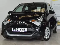 Used Toyota Aygo X-play 71 HP (52 kW) 2021 Black Hatchback