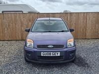 Used Ford Fusion Zetec 101 HP (74 kW) 2008 Purple Hatchback