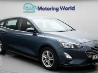 Usado Ford Focus Zetec 125 HP (91 kW) 2021 Azul Carrinha